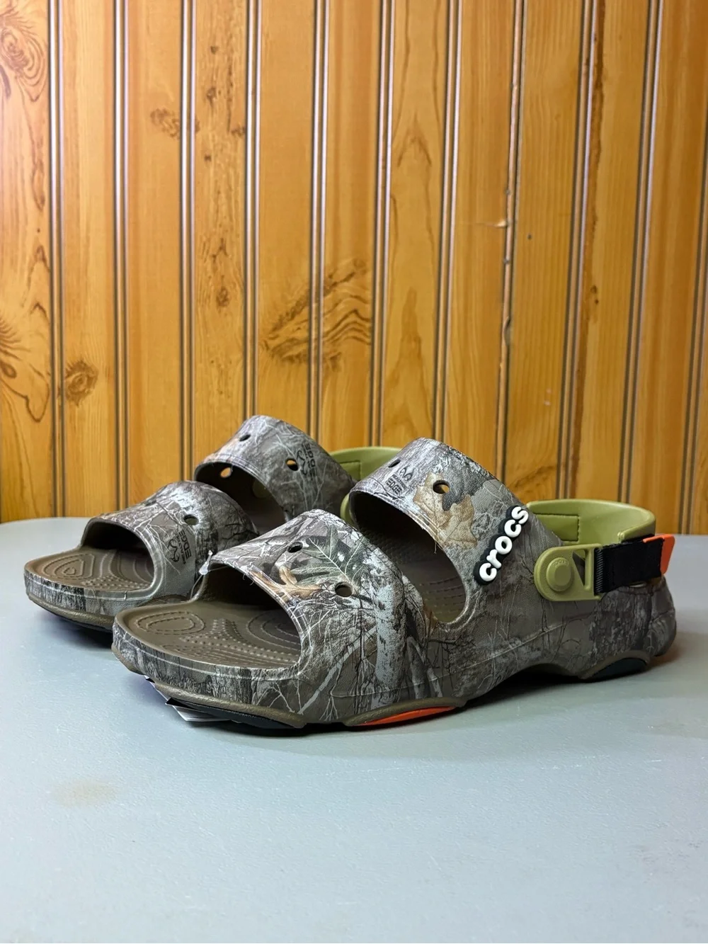 CROCS Kids' Realtree Camo Two-Strap Sandals - Olive/Gray